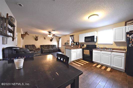 4615 State Road 16 - Photo 1