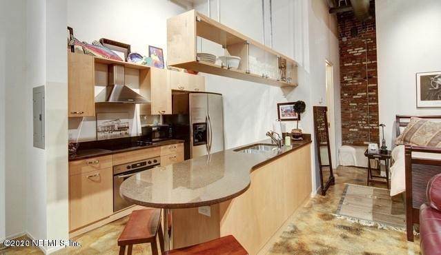 1050 Hendricks Ave - Photo 1