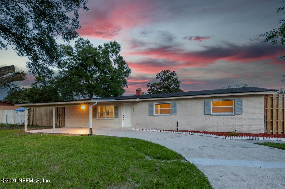 286 Gano Ave - Photo 1