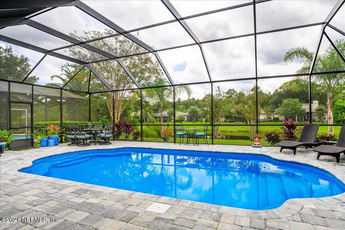 1307 Barrington Cir - Photo 1