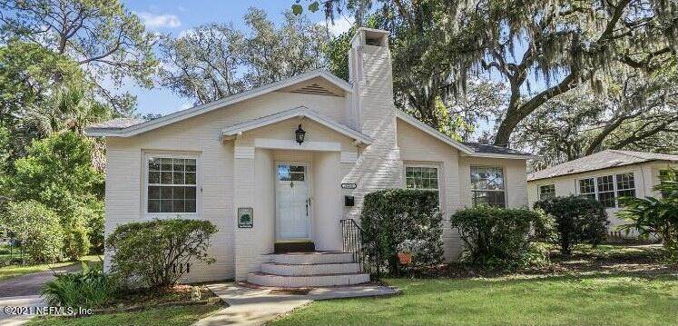 1225 Holmesdale Rd - Photo 1