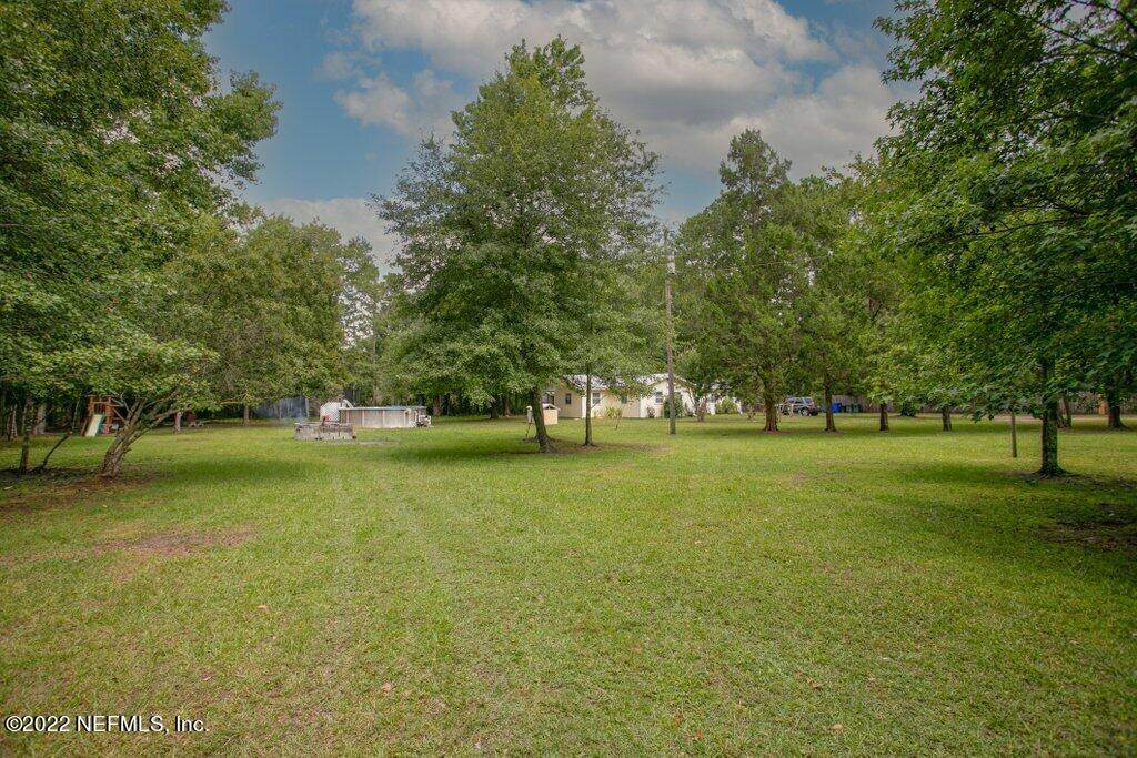 5643 State Road 16 - Photo 1