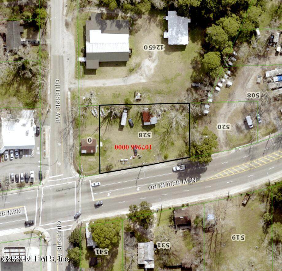 528 New Berlin Rd - Photo 1