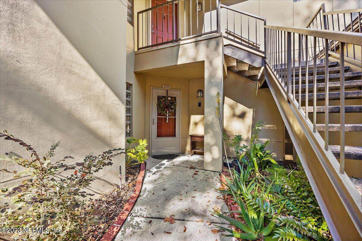 10150 Belle Rive Blvd - Photo 1
