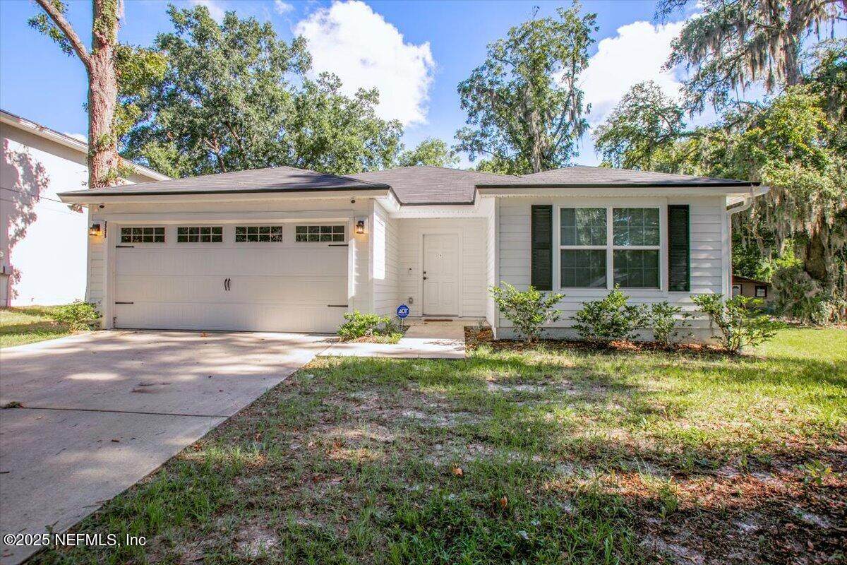 2235 3RD Avenue - Photo 1