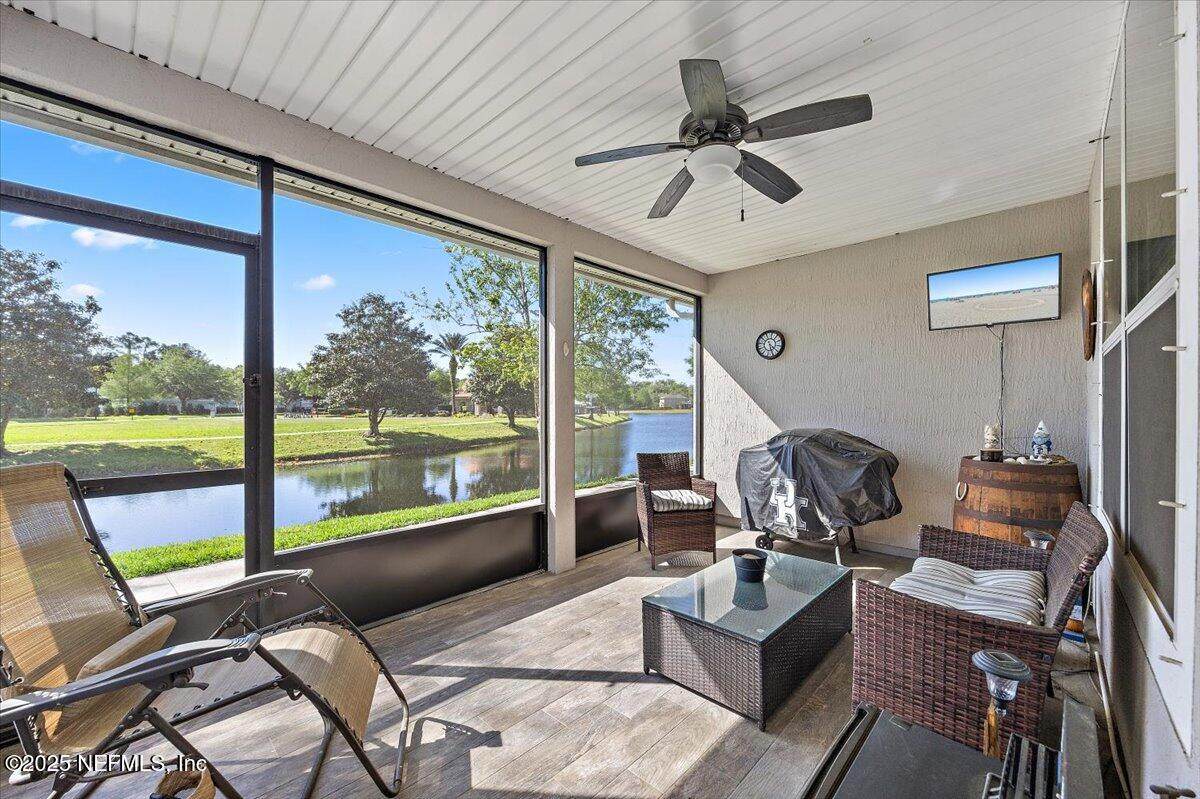 433 Walnut Drive - Photo 1