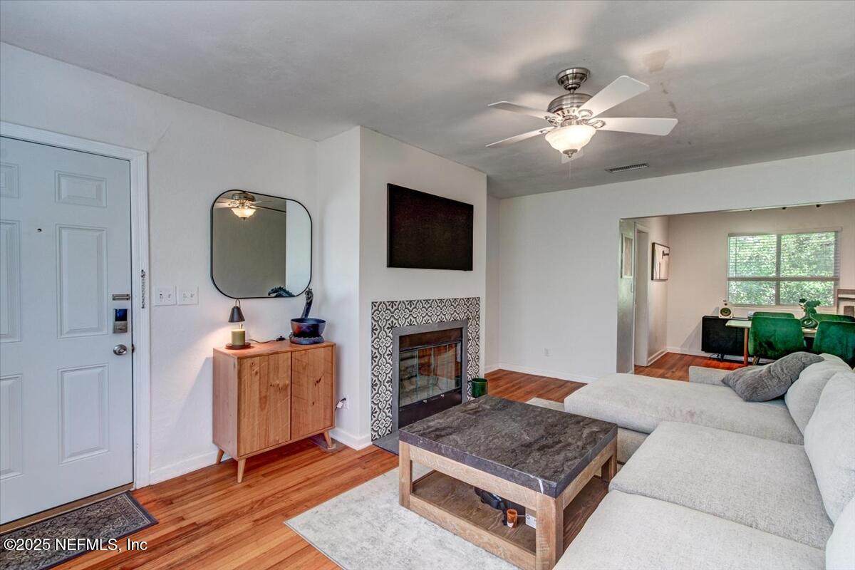2159 Riverside Avenue - Photo 1