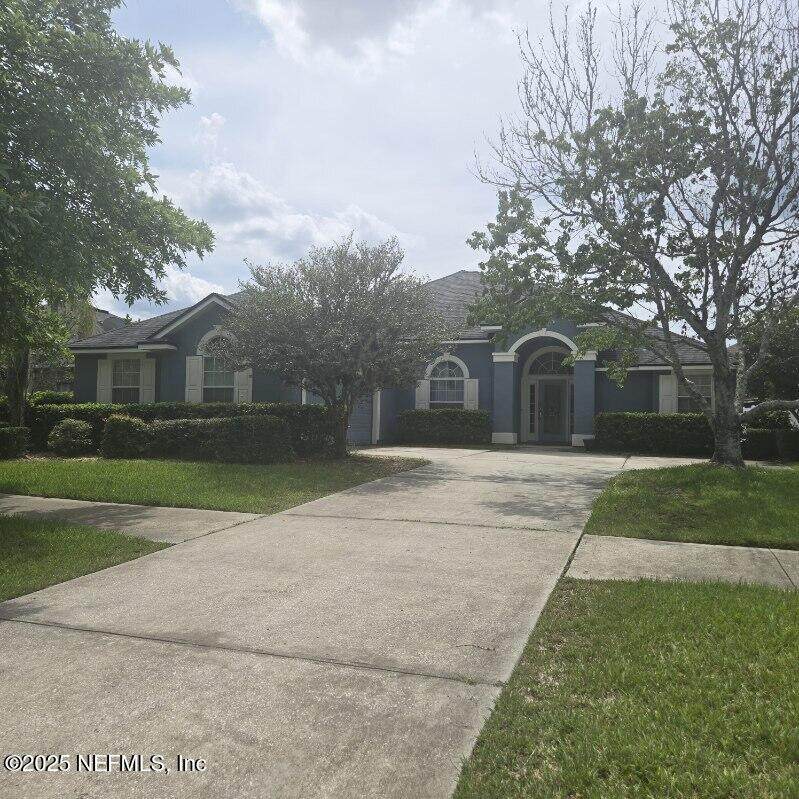 13762 Victoria Lakes Drive - Photo 1