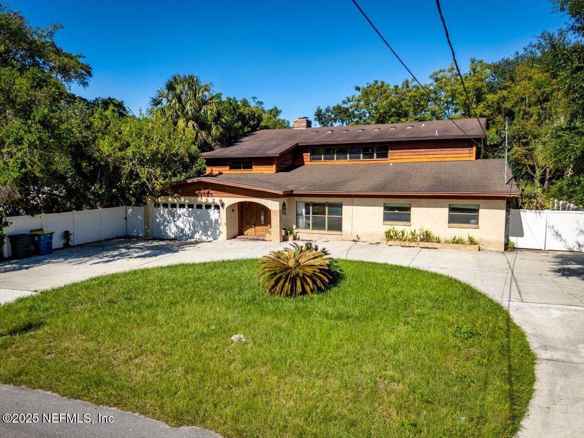 1645 Forest Hills Road - Photo 1