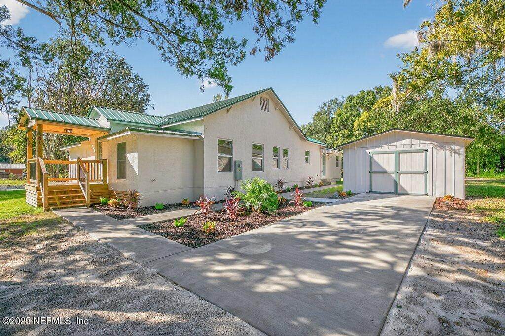 401 Melrose Avenue - Photo 1