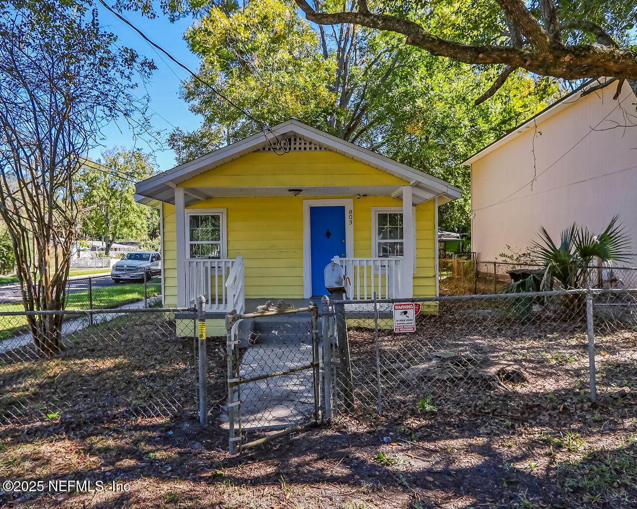 803 Owen Avenue - Photo 1