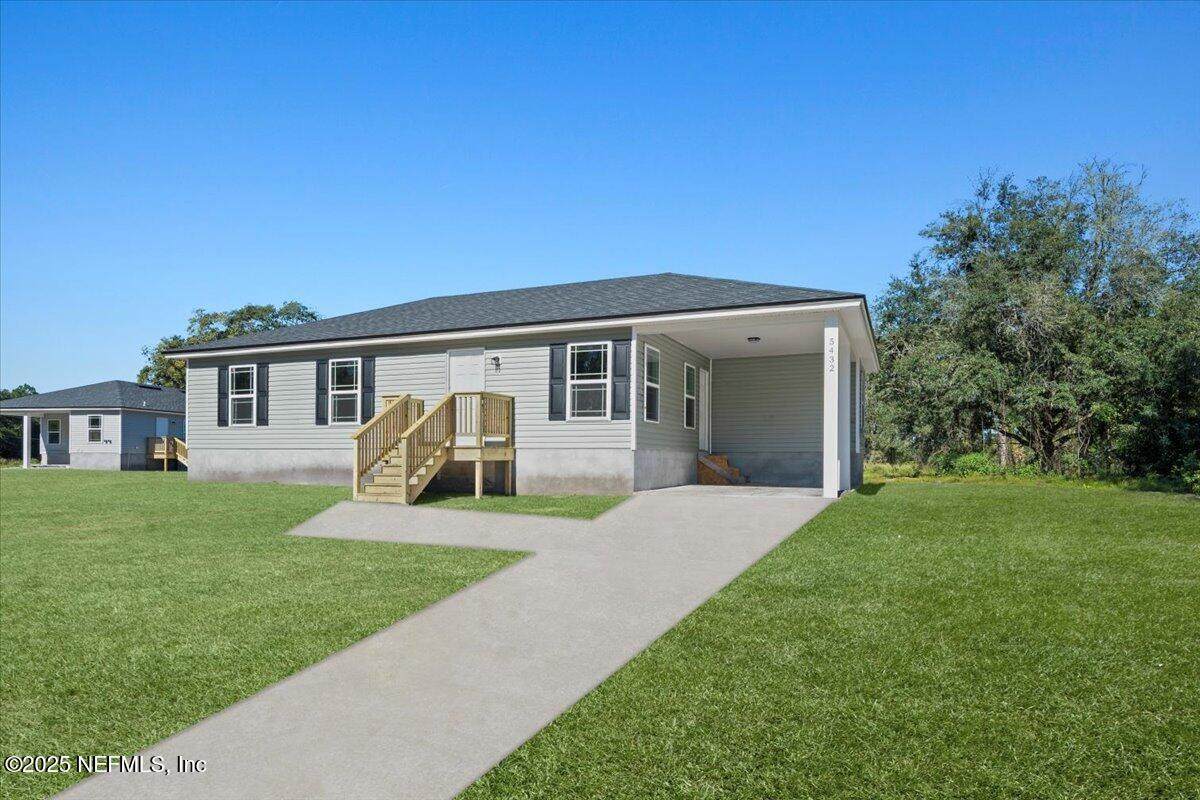 5432 Laredo Street - Photo 1