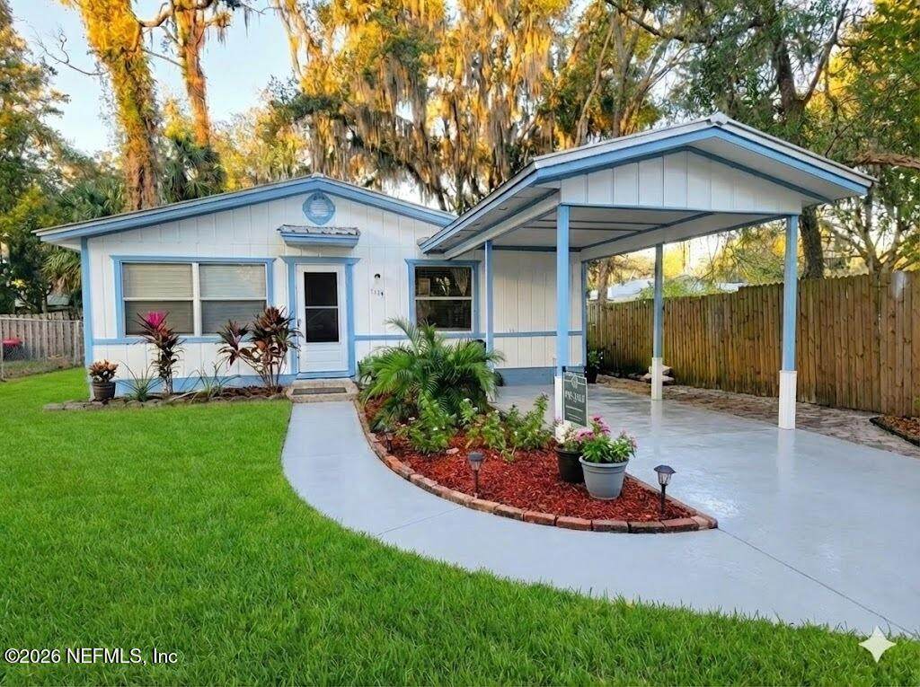 1510 Laurel Street - Photo 1