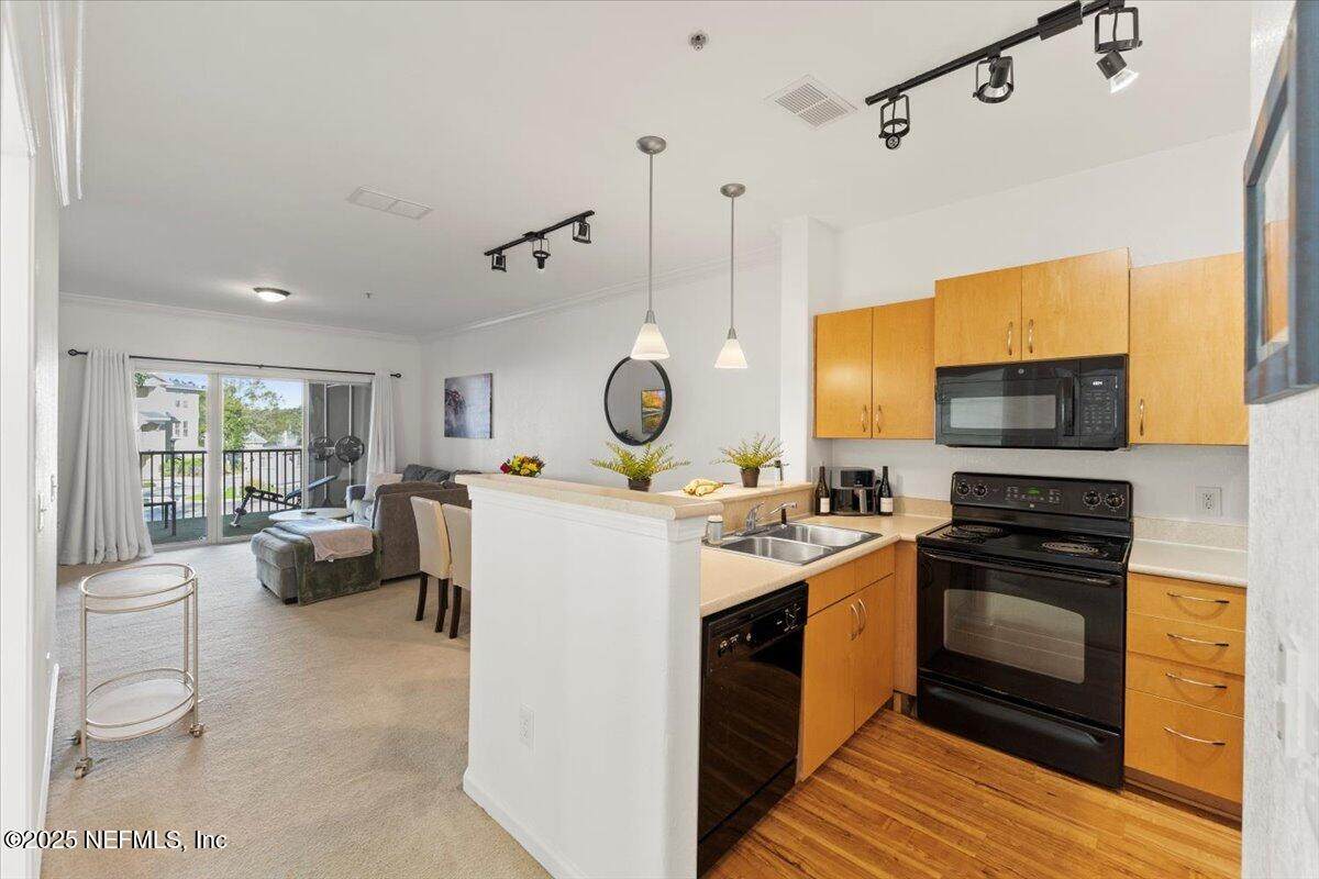 8290 Gate Parkway - Photo 1