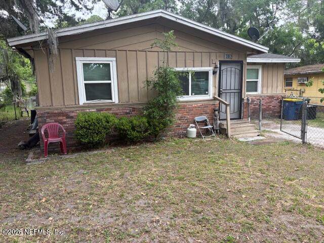 9115 12TH Avenue - Photo 1