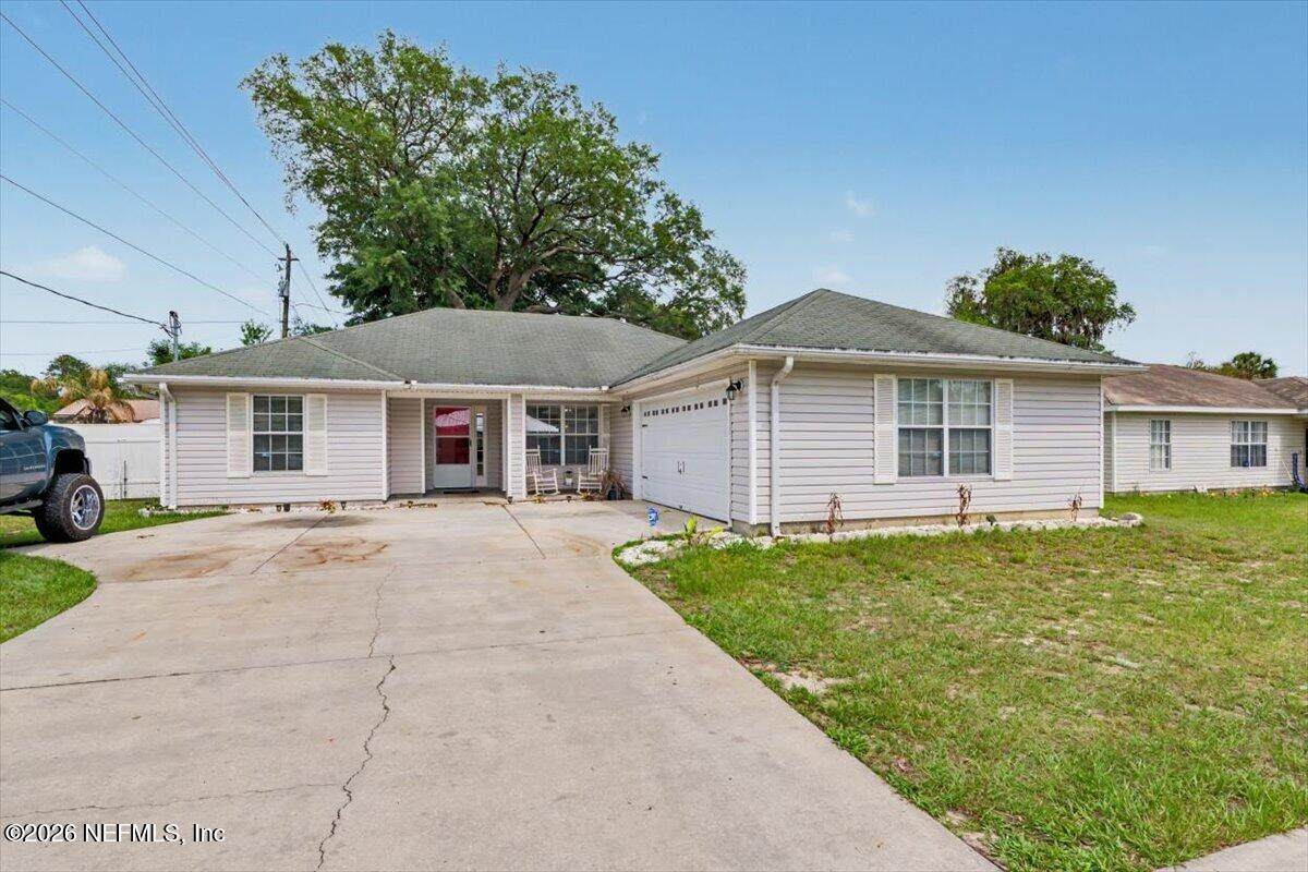 237 Mango Drive - Photo 1