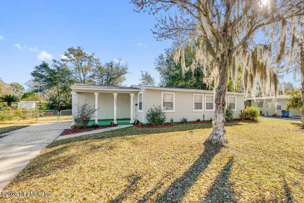 10553 Citrus Lane - Photo 1