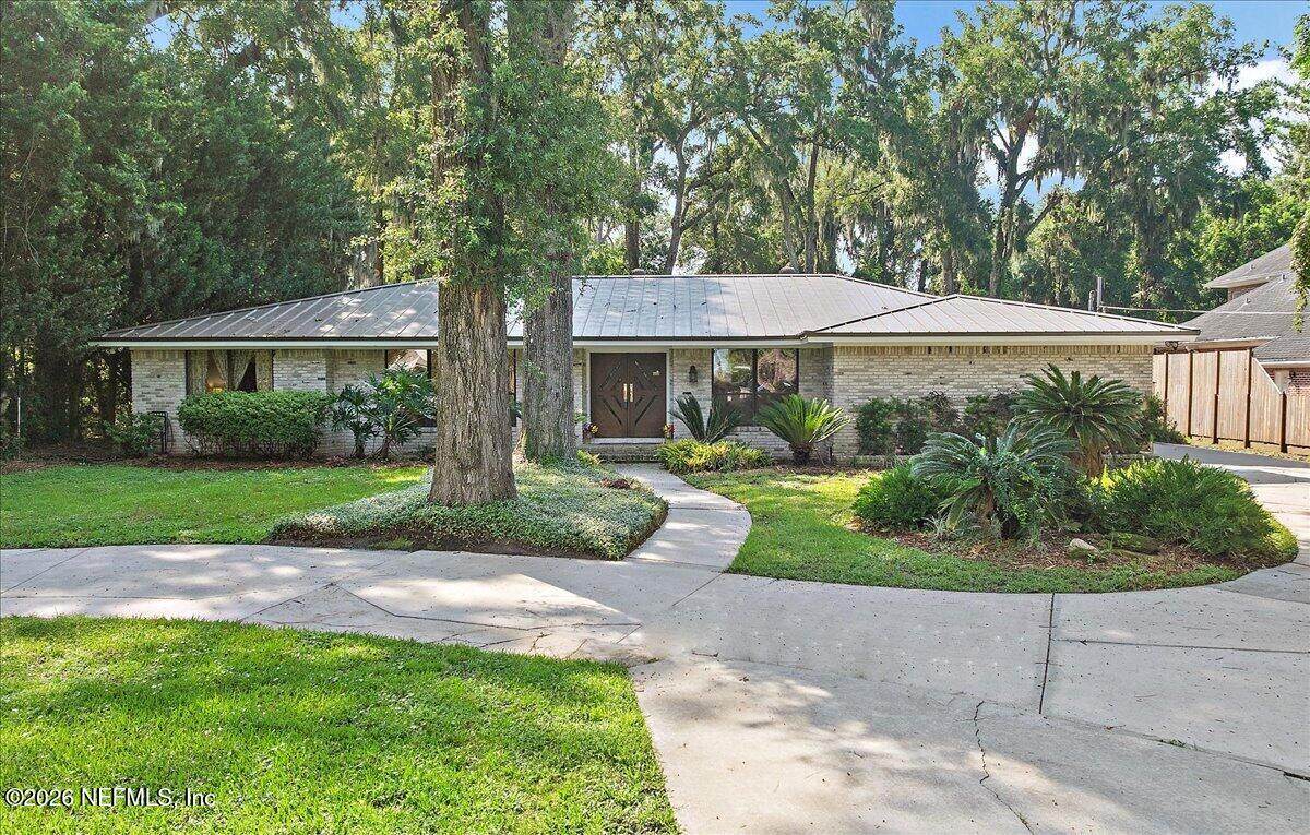 3008 Forest Circle - Photo 1