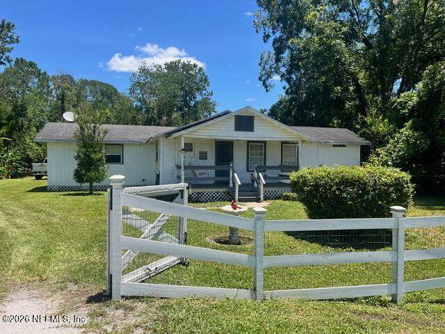 9559 State Road 100 - Photo 1