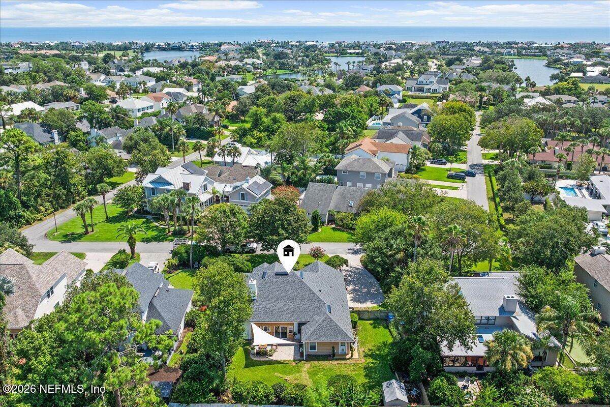 525 Sunset Drive - Photo 1