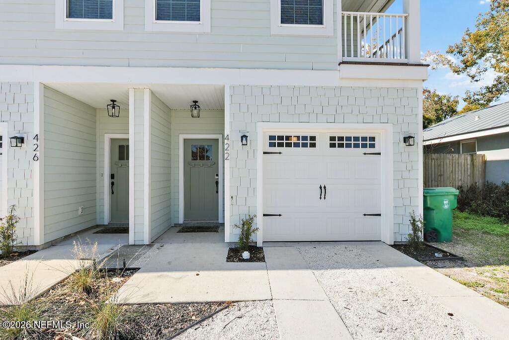 422 10TH Street - Photo 1