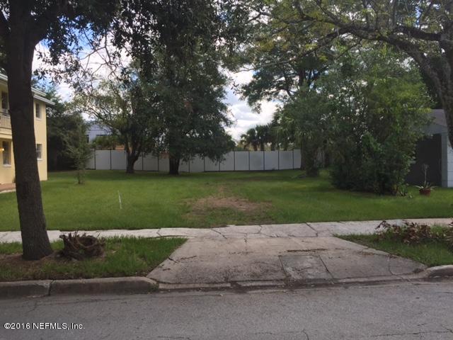 1525 Louisiana St - Photo 1