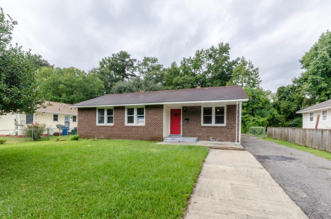 519 Henderson Dr - Photo 1