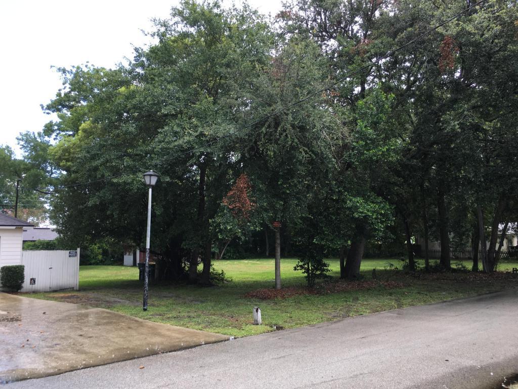 3555 Smithfield St - Photo 1
