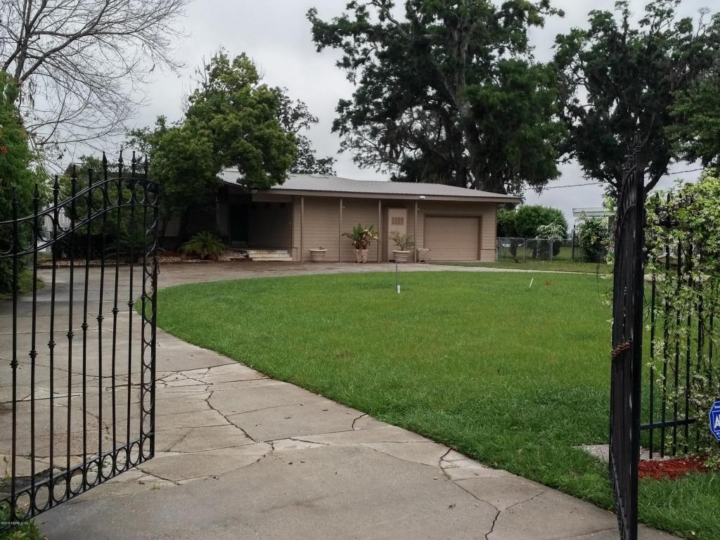 1434 River Bluff Rd - Photo 1