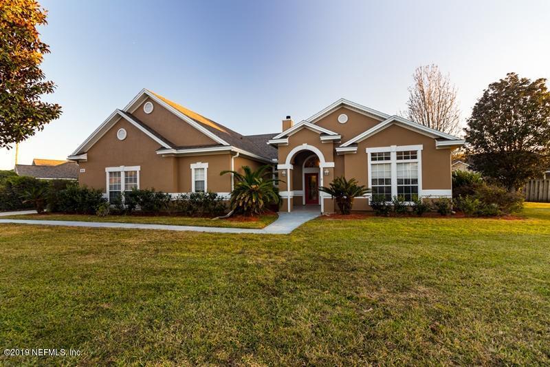 816 Lotus Ln - Photo 1