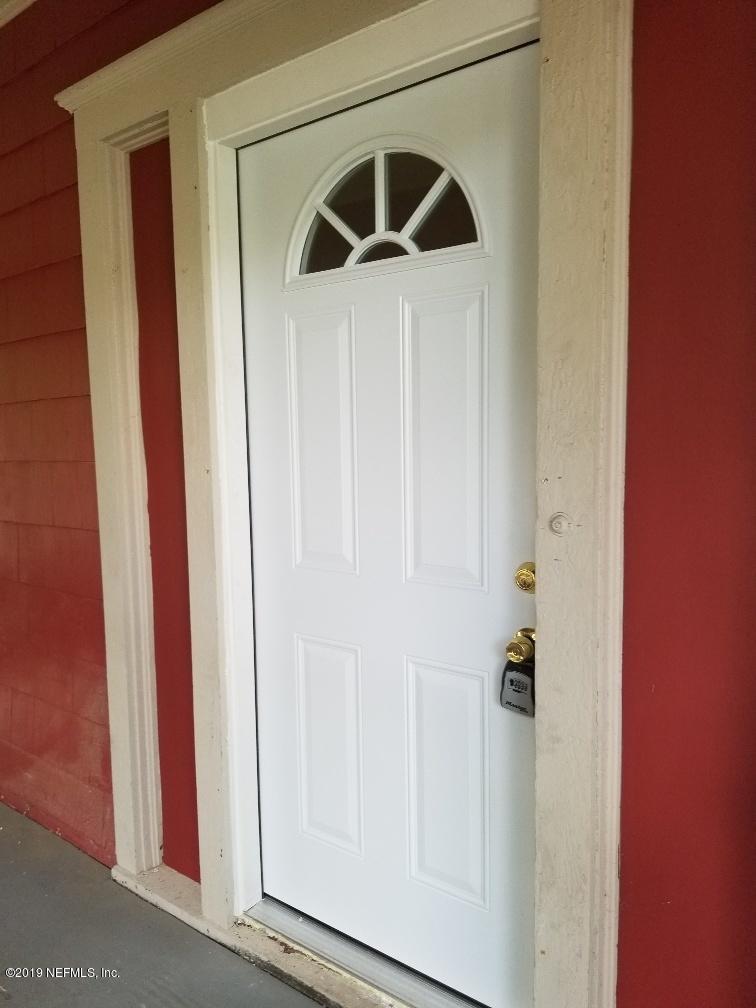 346 Golfair Blvd - Photo 1