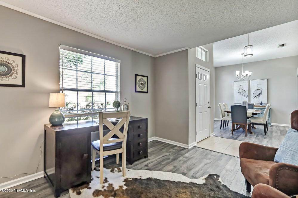 3127 Groveland Dr - Photo 1