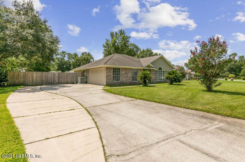 1785 Waterbury Ln - Photo 1