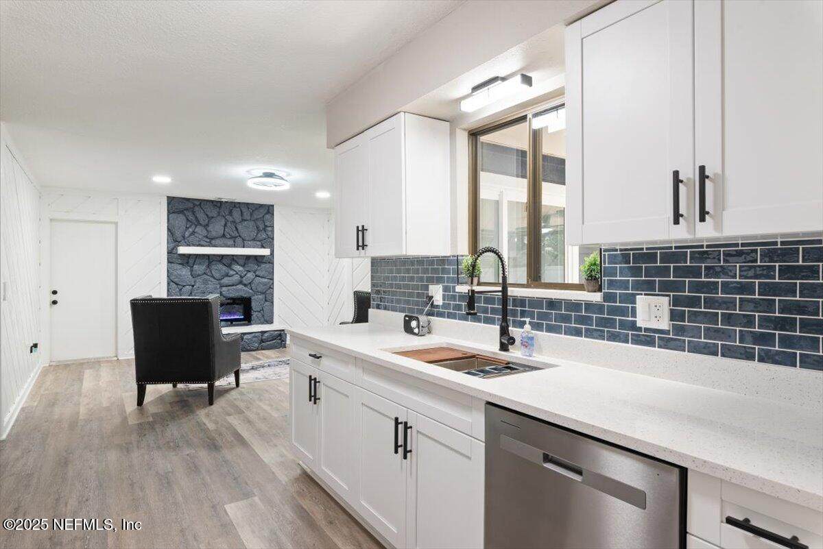 6695 Arrowroot Drive - Photo 1