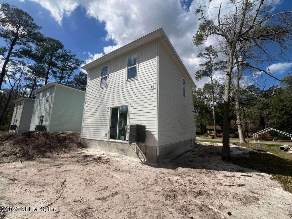 https://bt-photos.global.ssl.fastly.net/nefar/orig_boomver_3_2125713-2.jpg