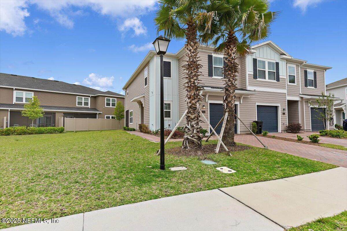 391 Rosemont Drive - Photo 1