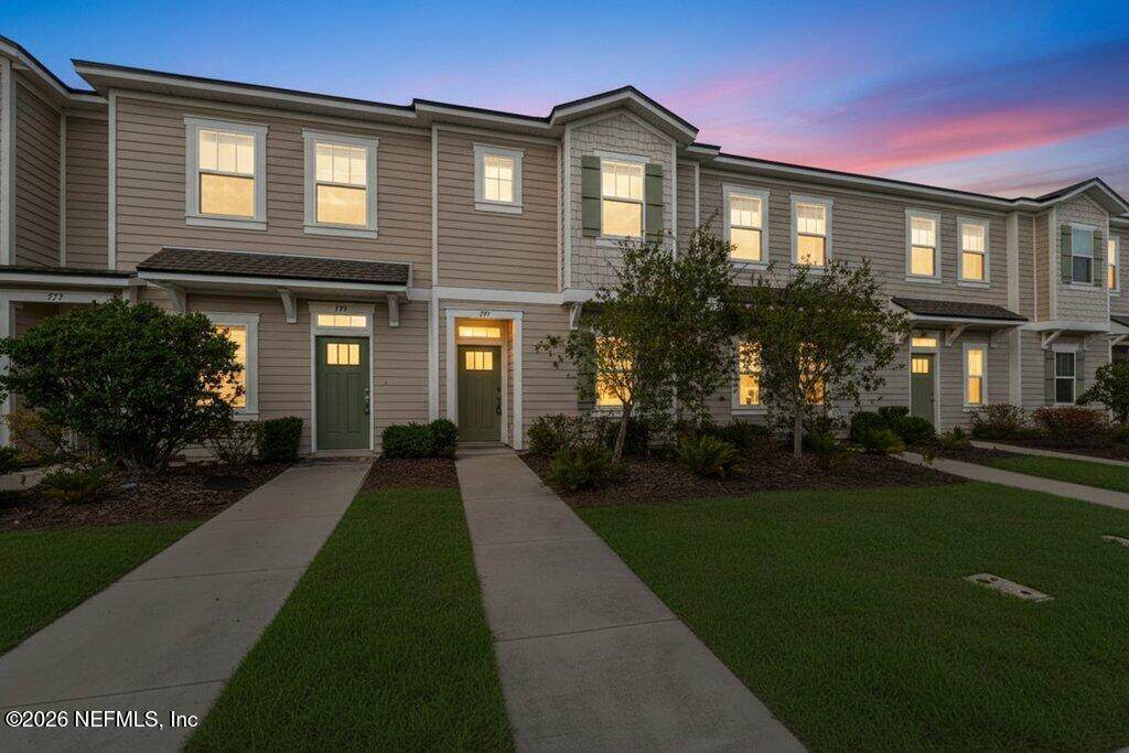 281 Annies Place - Photo 1