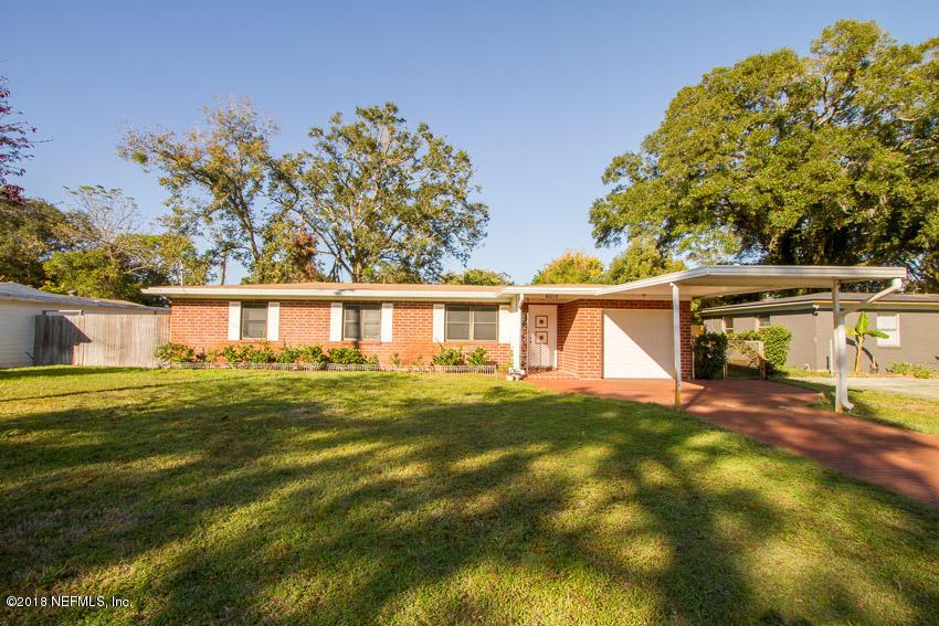 6019 Maple Leaf Dr - Photo 1