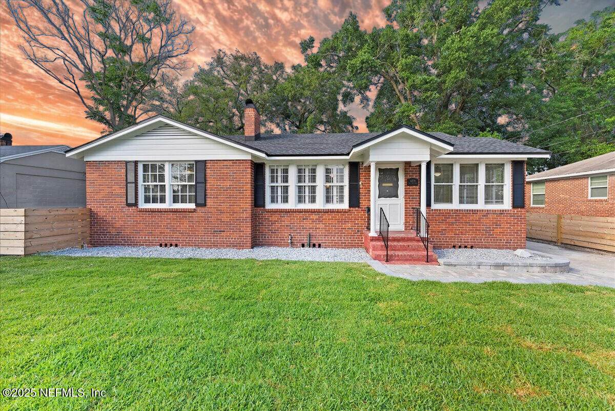 4379 San Jose Boulevard - Photo 1