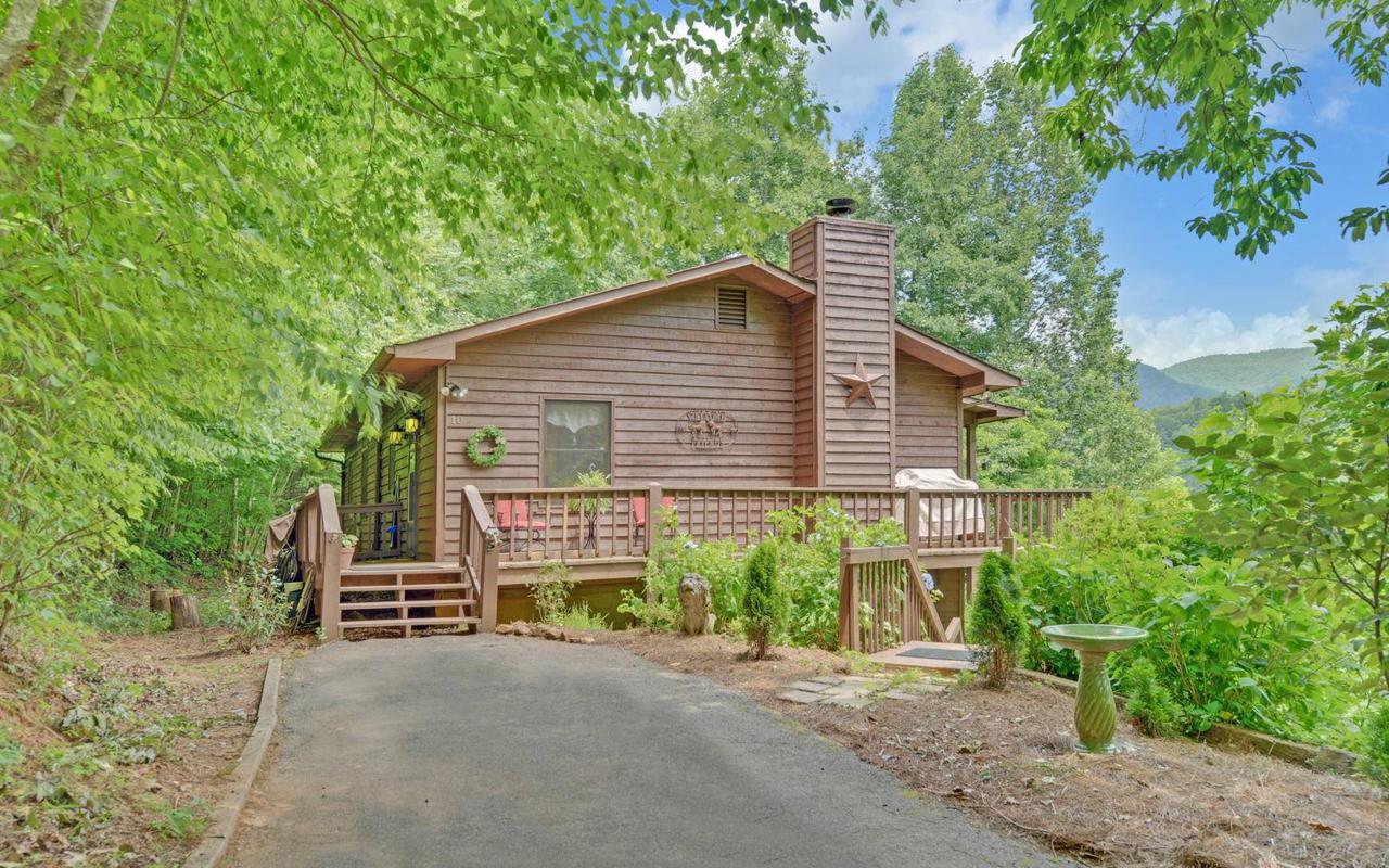 10 Eagle Heights Road - Photo 1