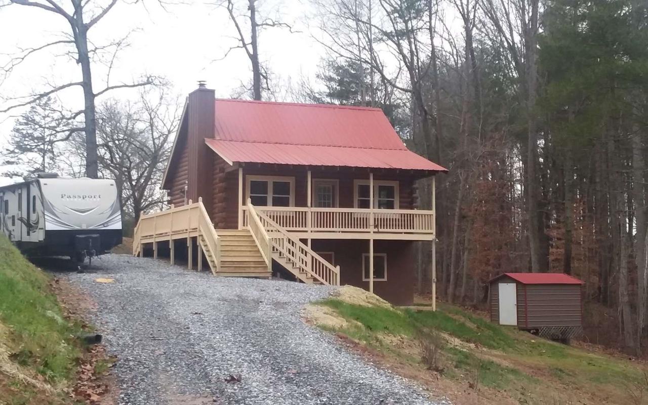 122 Treetop Lane - Photo 1