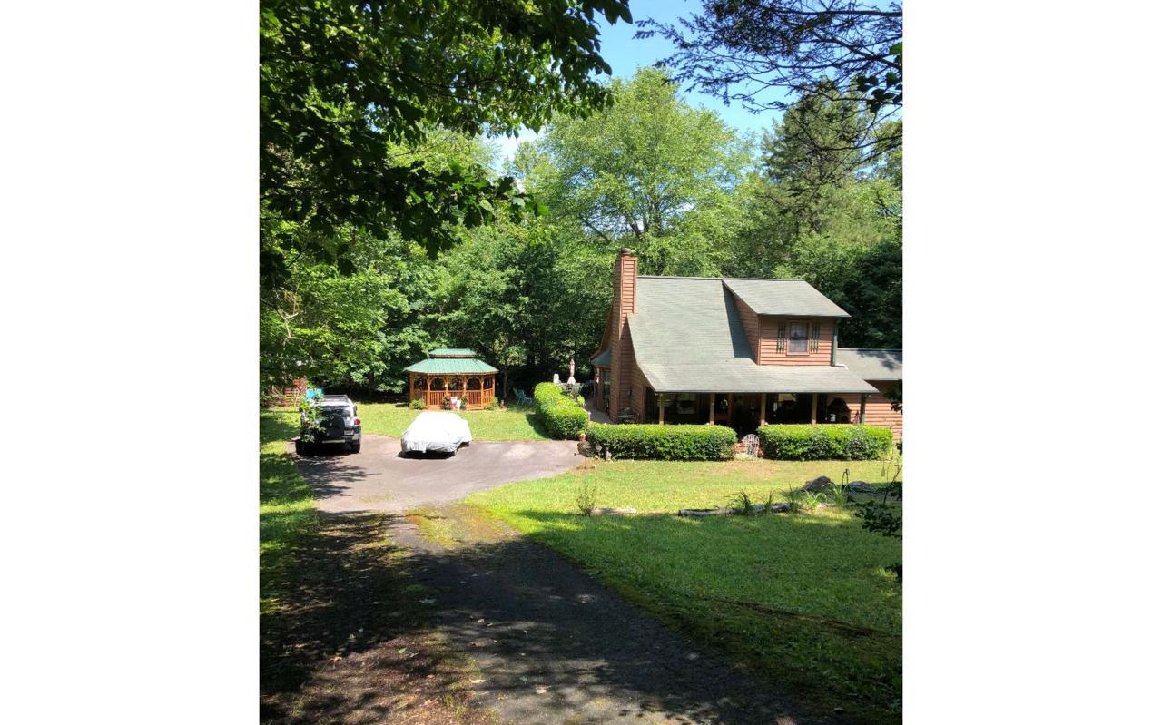1369 Deerfield Road - Photo 1