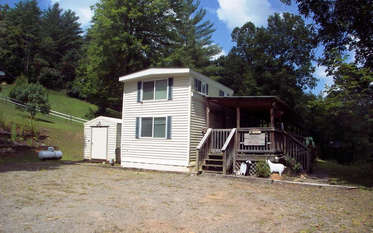 916 Mcdonald Road - Photo 1