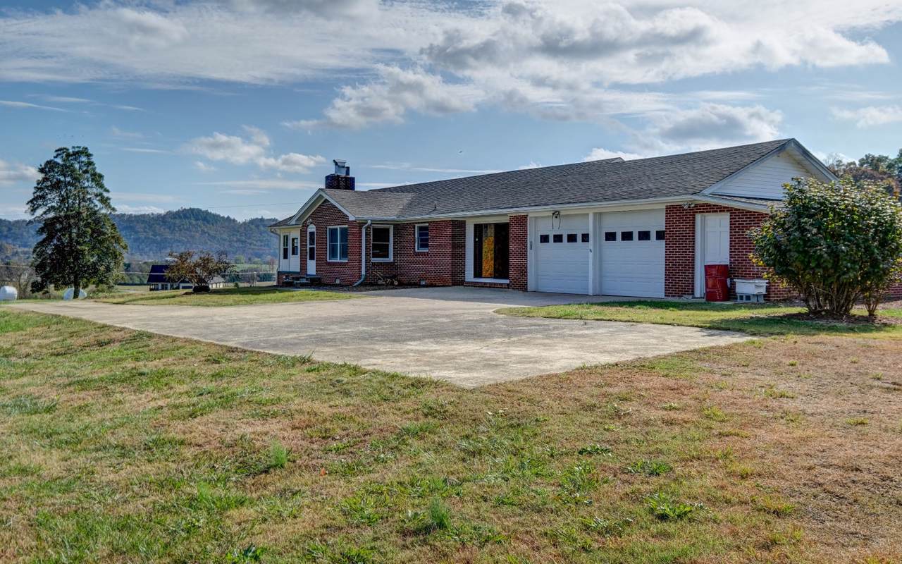 3080 Old Peachtree Road - Photo 1