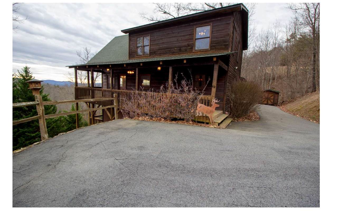 695 Stonebriar Drive - Photo 1