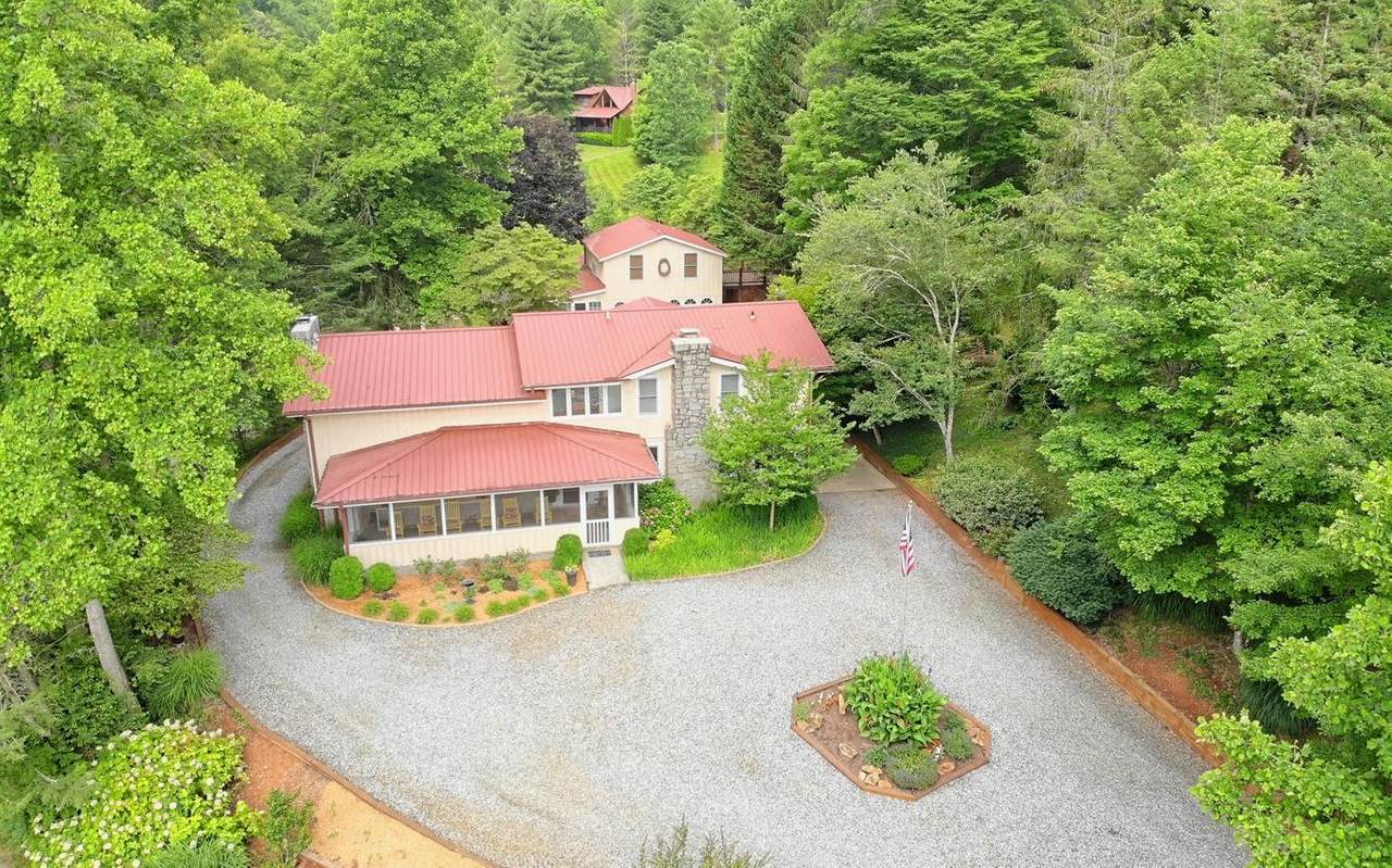 832 Wilkie Road - Photo 1