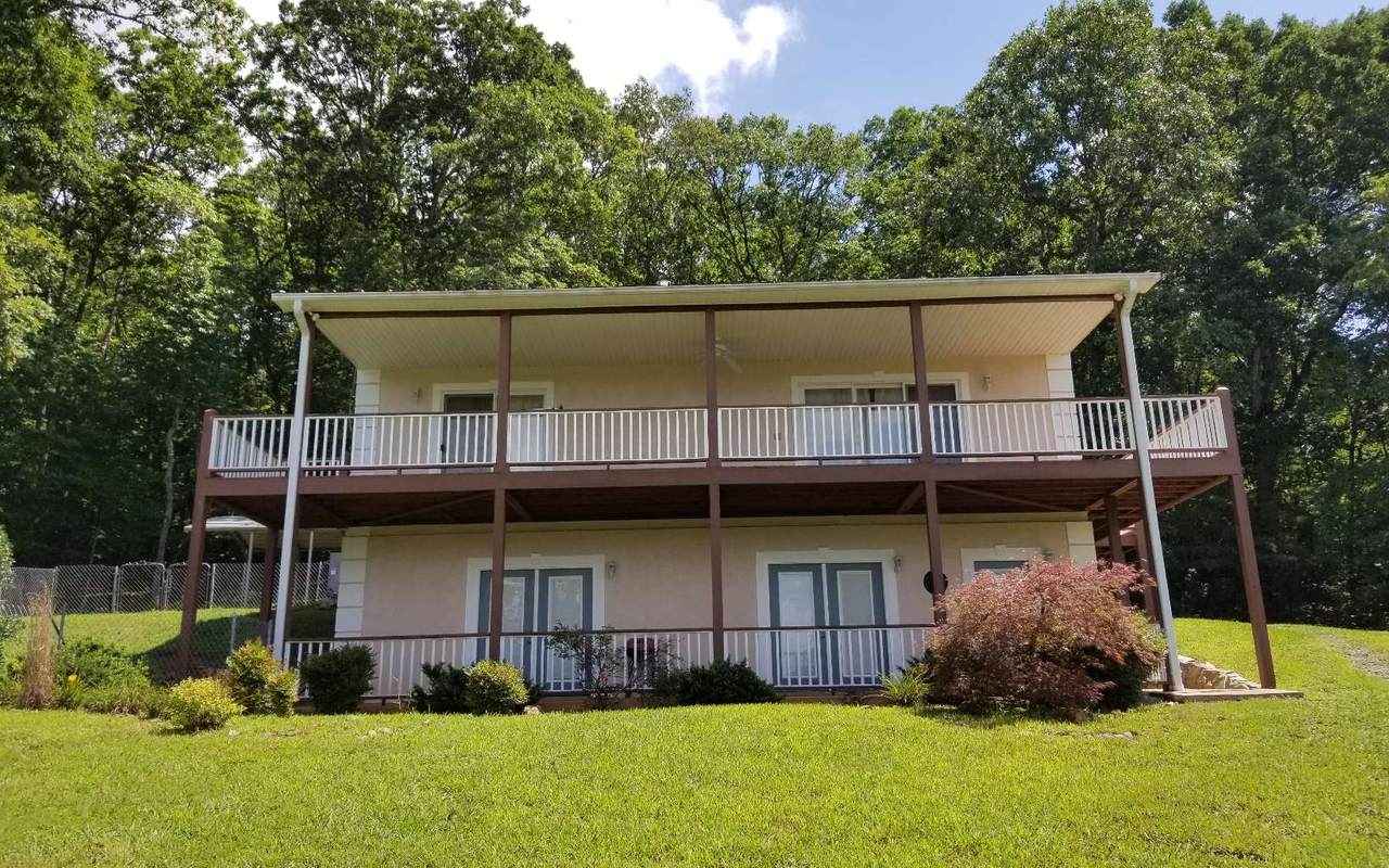136 Golden Pond Drive - Photo 1