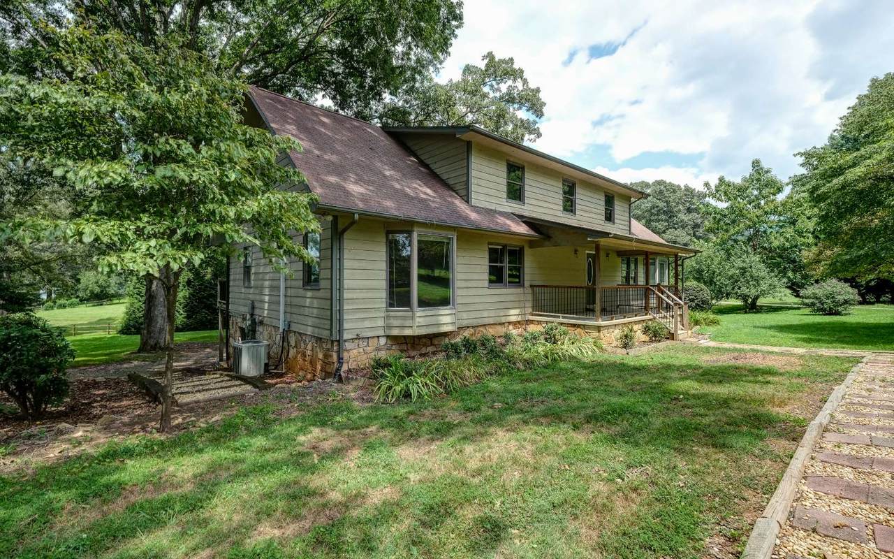16 Sneaking Creek Lane - Photo 1