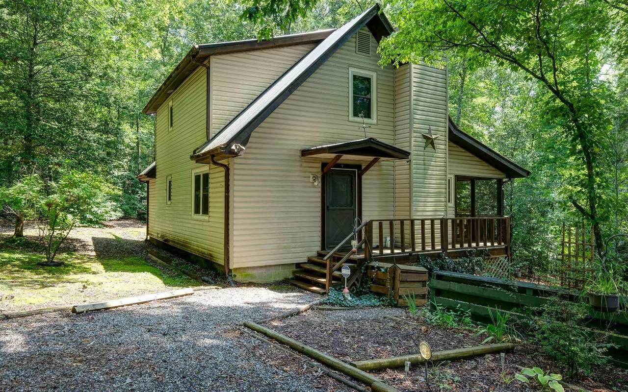21 Woodthrush Lane - Photo 1