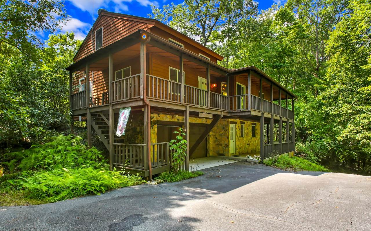 163 Scenic Drive - Photo 1